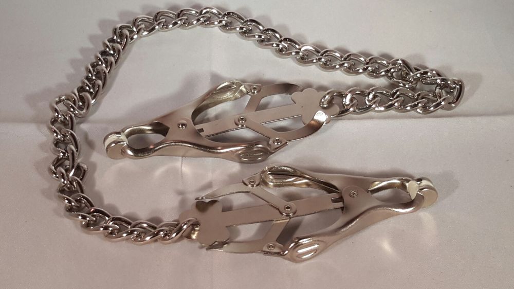 Clover Clamps With Chain